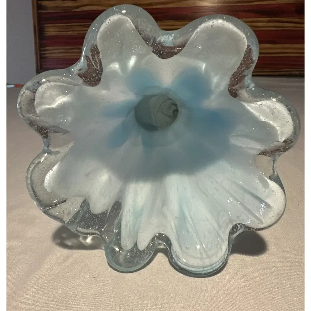 VINTAGE Murano Style BLUE WHITE SWUNG GLASS VASE WITH RUFFLED TOP VASE 10.5